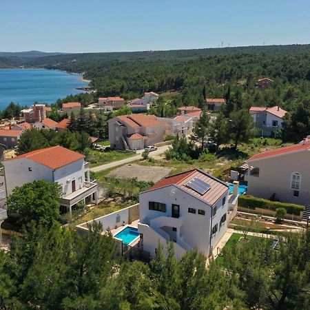 Apartment Vala, 4*, Sea View & Private Heated Pool Pridraga Esterno foto